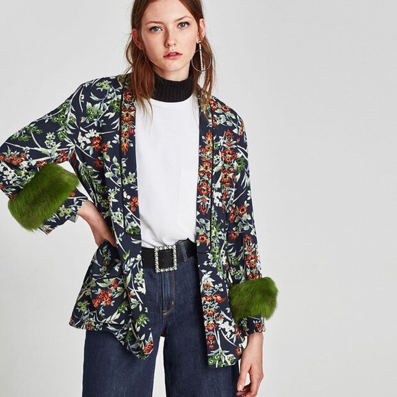 Zara Jackets & Blazers - NWOT Zara short kimono with cuffs details